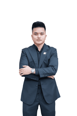 Mr Phạm Hồng Chung_nền Trắng (1)